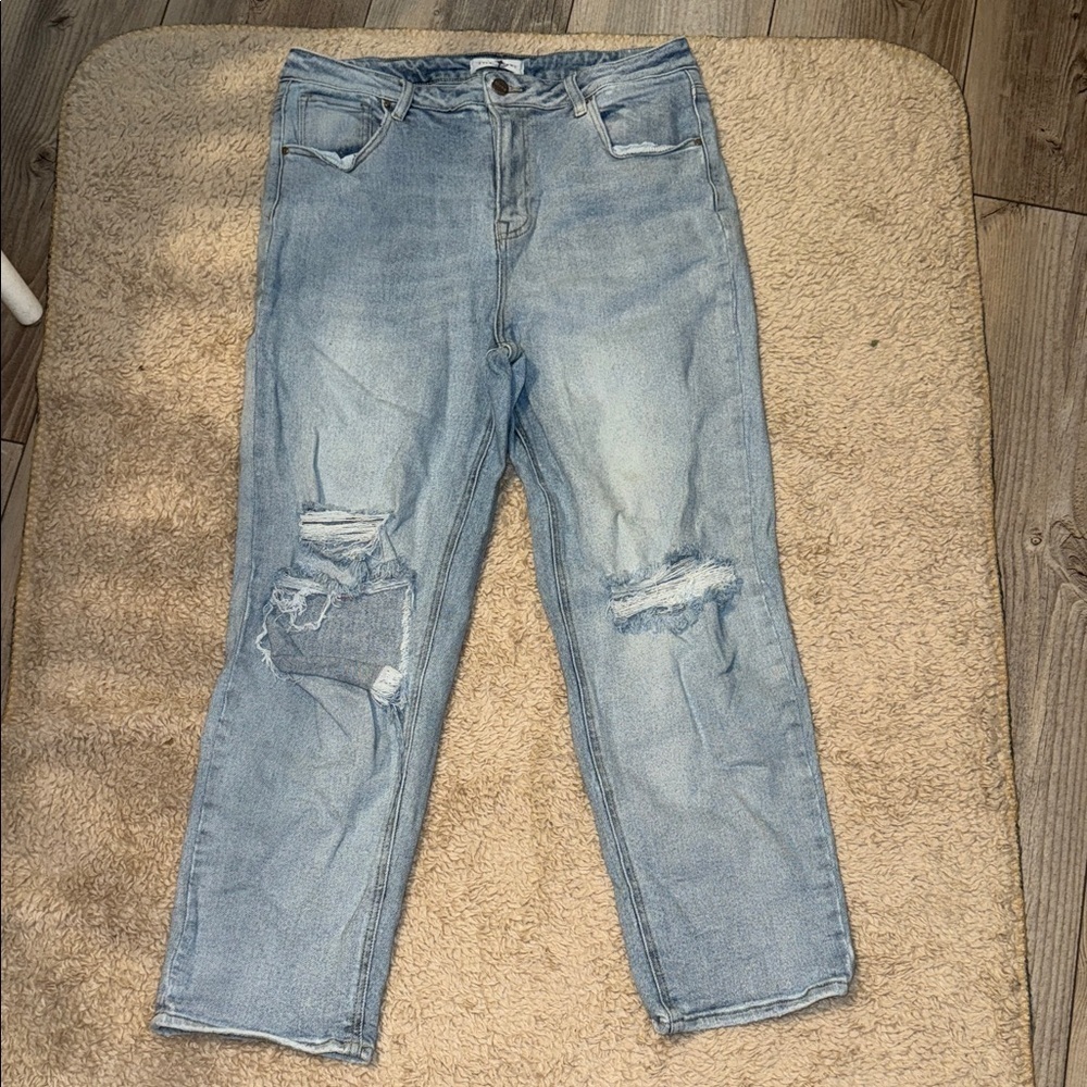 Women’s Risen Jeans
